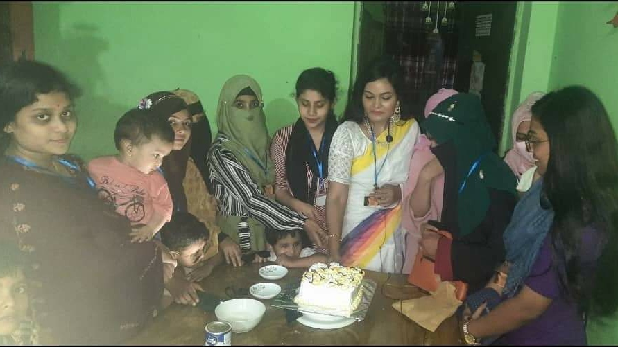“বিজয়ী” এর উদ্যোগে ফ্রি কেক বেক প্রশিক্ষন কোর্স সম্পন্ন