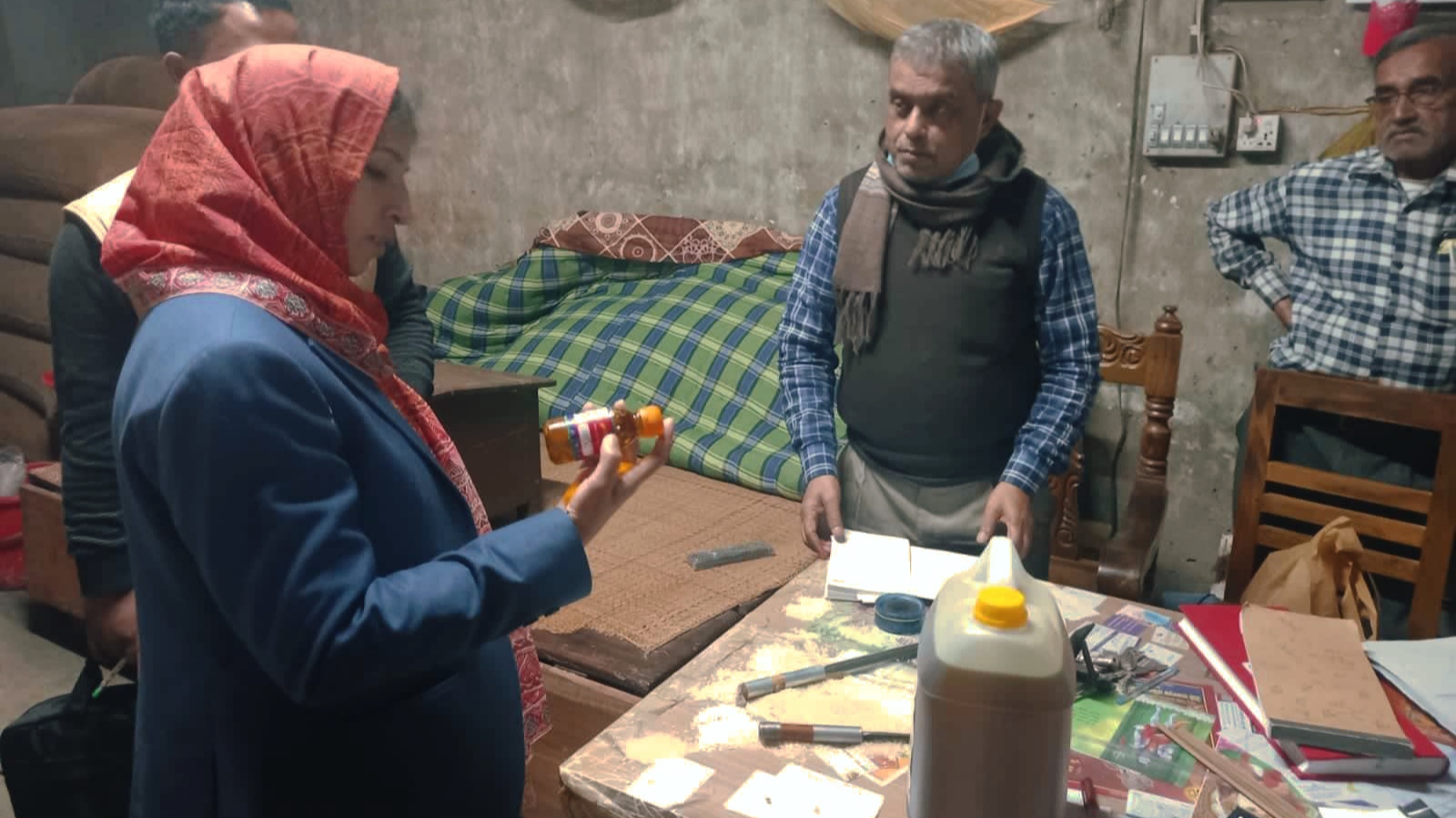 ঘোড়াশালে মুড়ি ও সরিষার মিলকে অর্ধলক্ষ টাকা জরিমানা