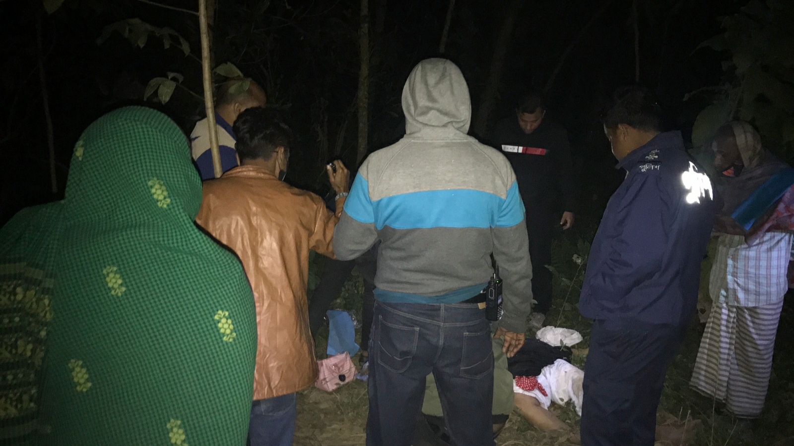শিবপুরে নির্জন জঙ্গল থেকে অজ্ঞাত নারীর লাশ উদ্ধার