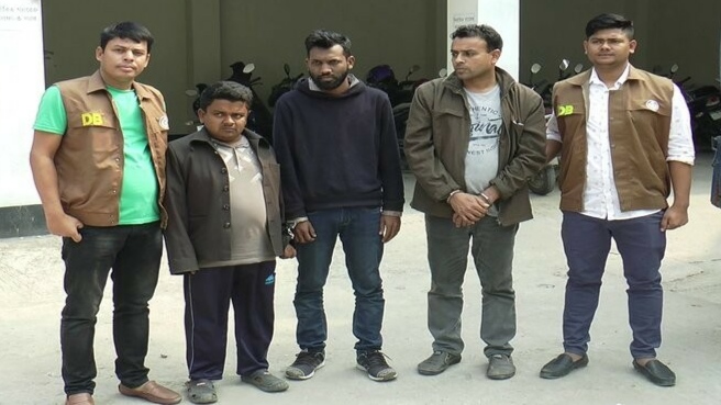 রায়পুরায় ৬ চোরাই মোটরসাইকেল জব্দ, ৩ জন গ্রেপ্তার
