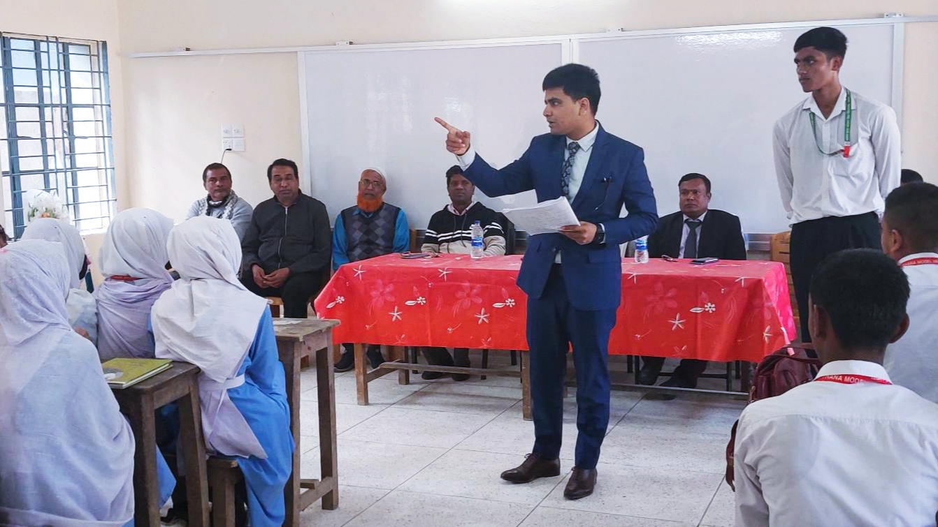 পলাশে ইউএনও’র উদ্যোগে জনপ্রিয় হলো ভাষাচর্চা ক্লাব