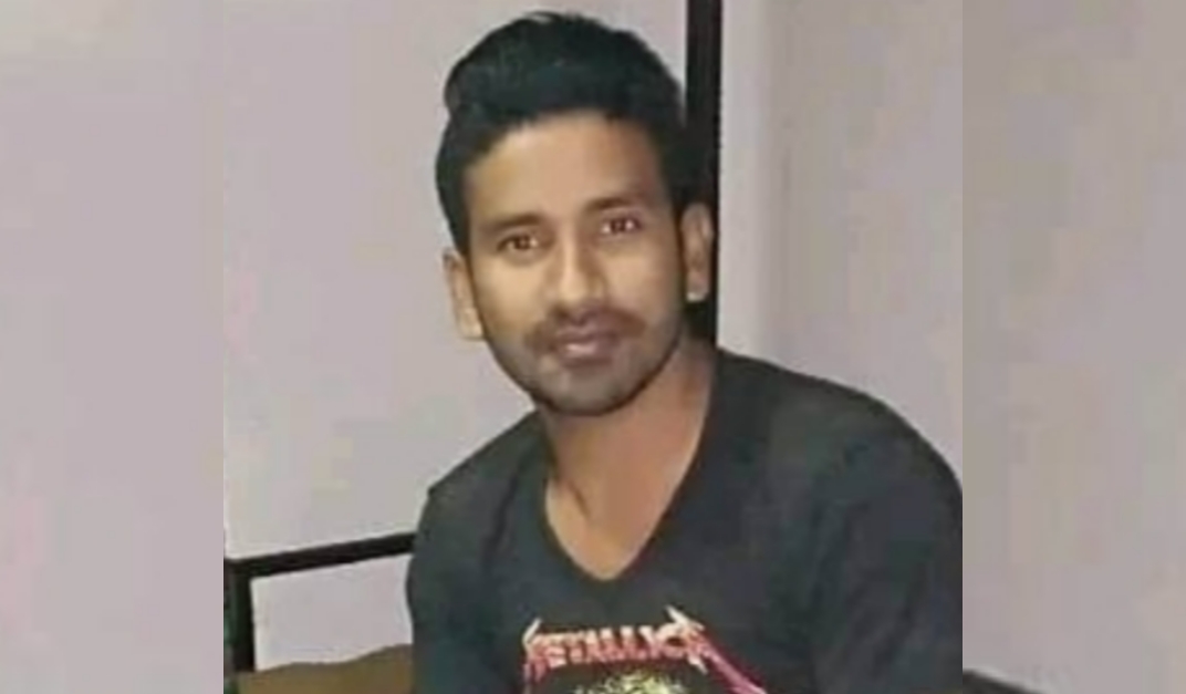 মনোহরদীতে গাছ থেকে পড়ে প্রাণ গেলো যুবকের