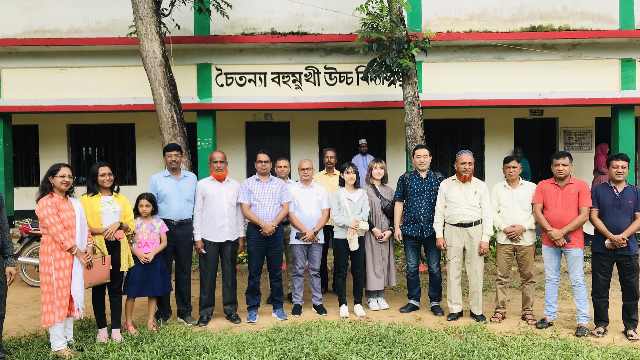 শিবপুরে চৈতন্যা বহুমুখী উচ্চ বিদ্যালয় পরিদর্শনে জাপান প্রতিনিধিদল