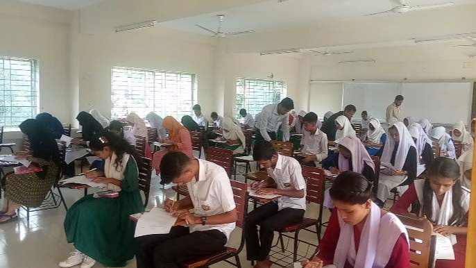 বেলাবতে সিজিবি ফাউন্ডেশনের বৃত্তি পরীক্ষা অনুষ্ঠিত