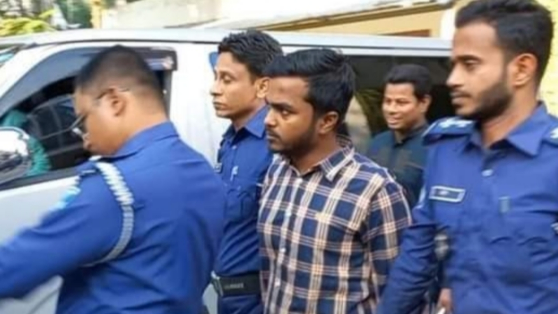 নরসিংদী জেলা ছাত্রলীগ সভাপতি রিমন কারাগারে