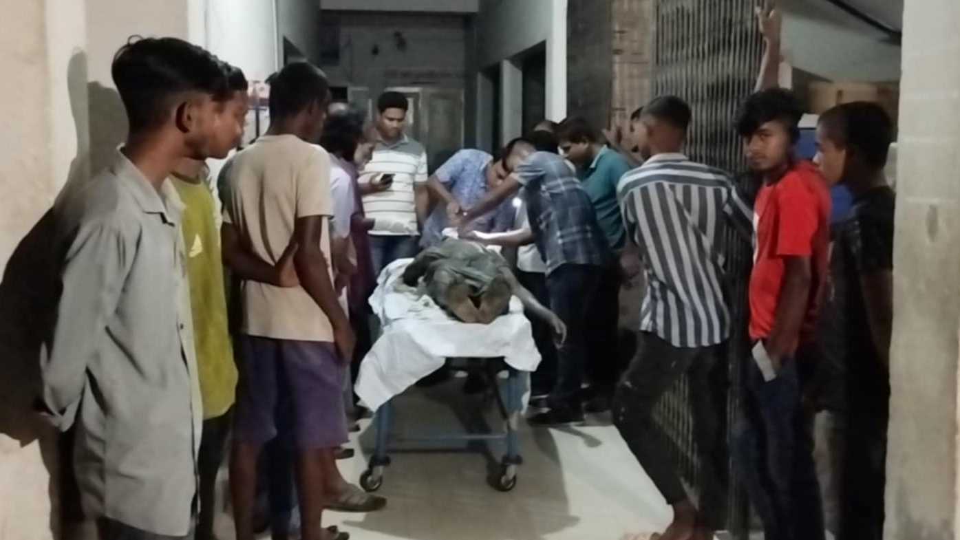 চোর সন্দেহে গ্রামবাসীর গণপিটুনিতে যুবকের মৃত্যু