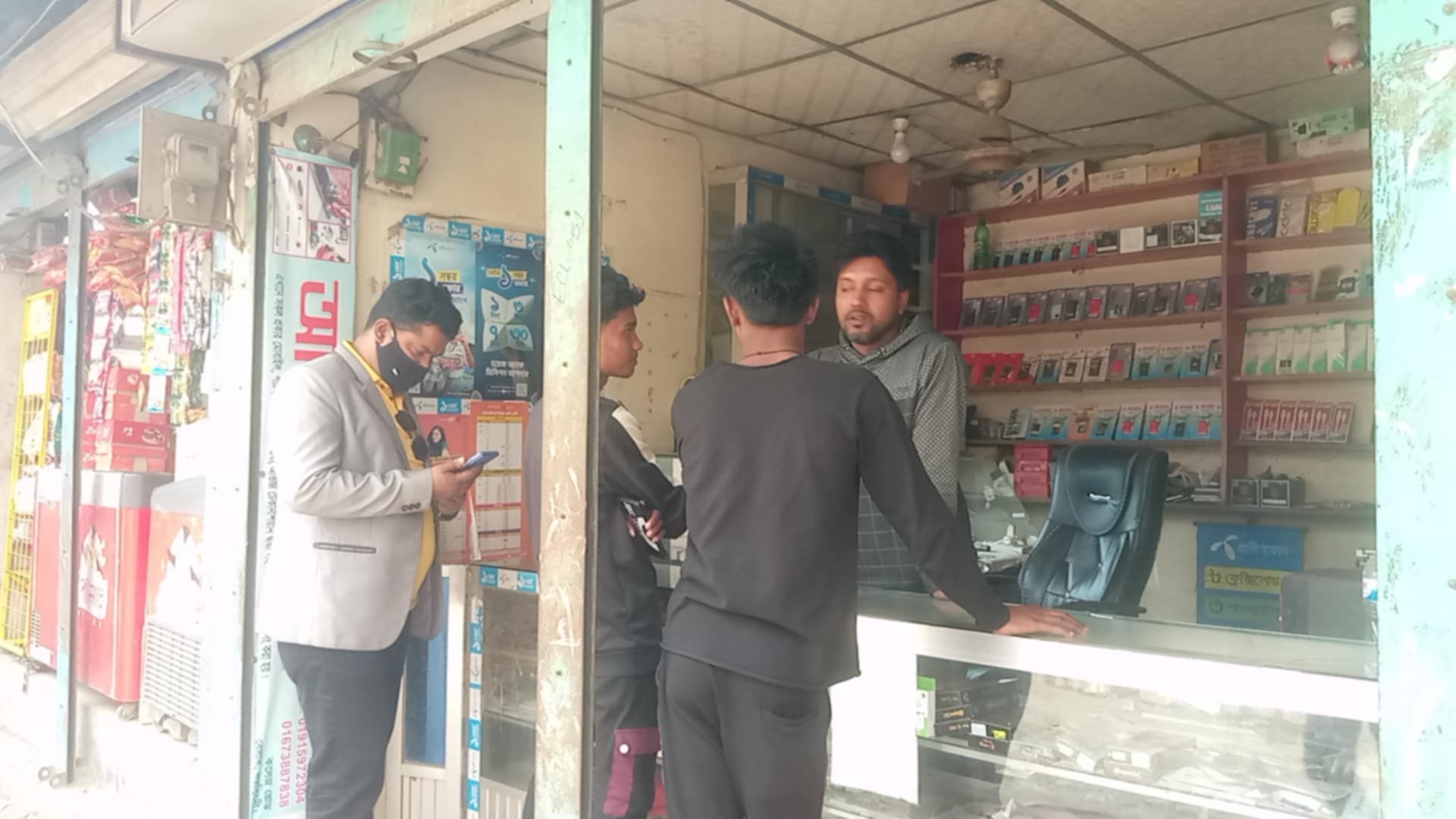 বেলাবতে এক রাতেই ৬ দোকানের মালামাল চুরি