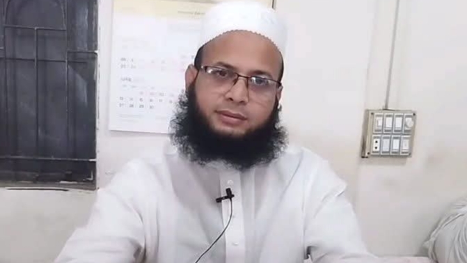 নরসিংদীতে মাদ্রাসার প্রধান শিক্ষক মুফতি হাবিবুল্লার বিরুদ্ধে এতিমদের টাকা আত্মসাতের অভিযোগ