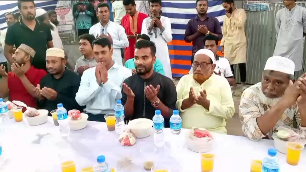 পলাশ উপজেলা ও পৌর ছাত্রদলের ইফতার ও দোয়া মাহফিল অনুষ্ঠিত