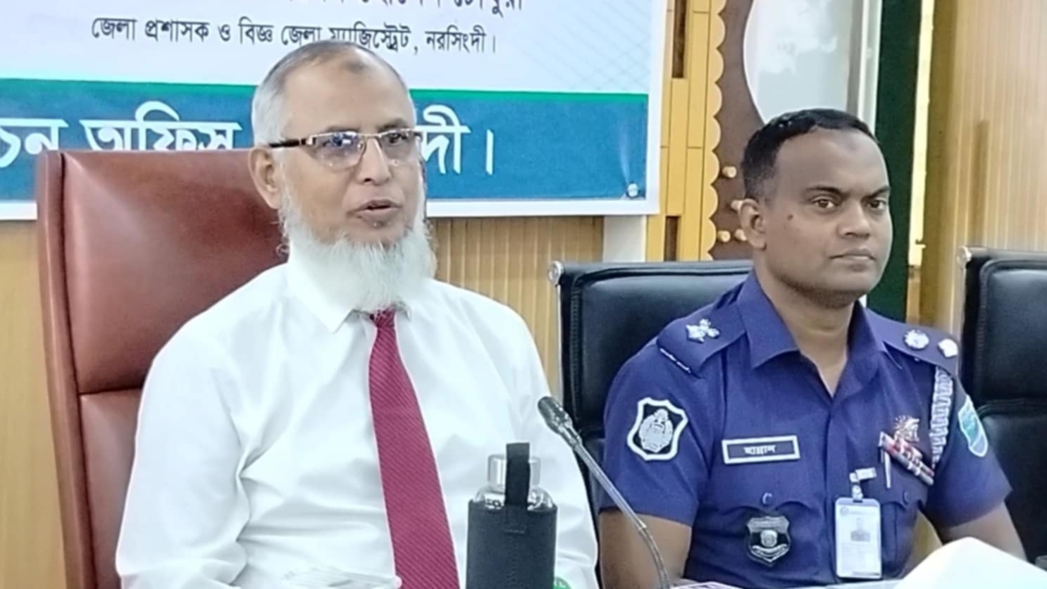 জাতীয় সংসদ নির্বাচনই আমাদের মূল ফোকাস: নরসিংদীতে নির্বাচন কমিশনার