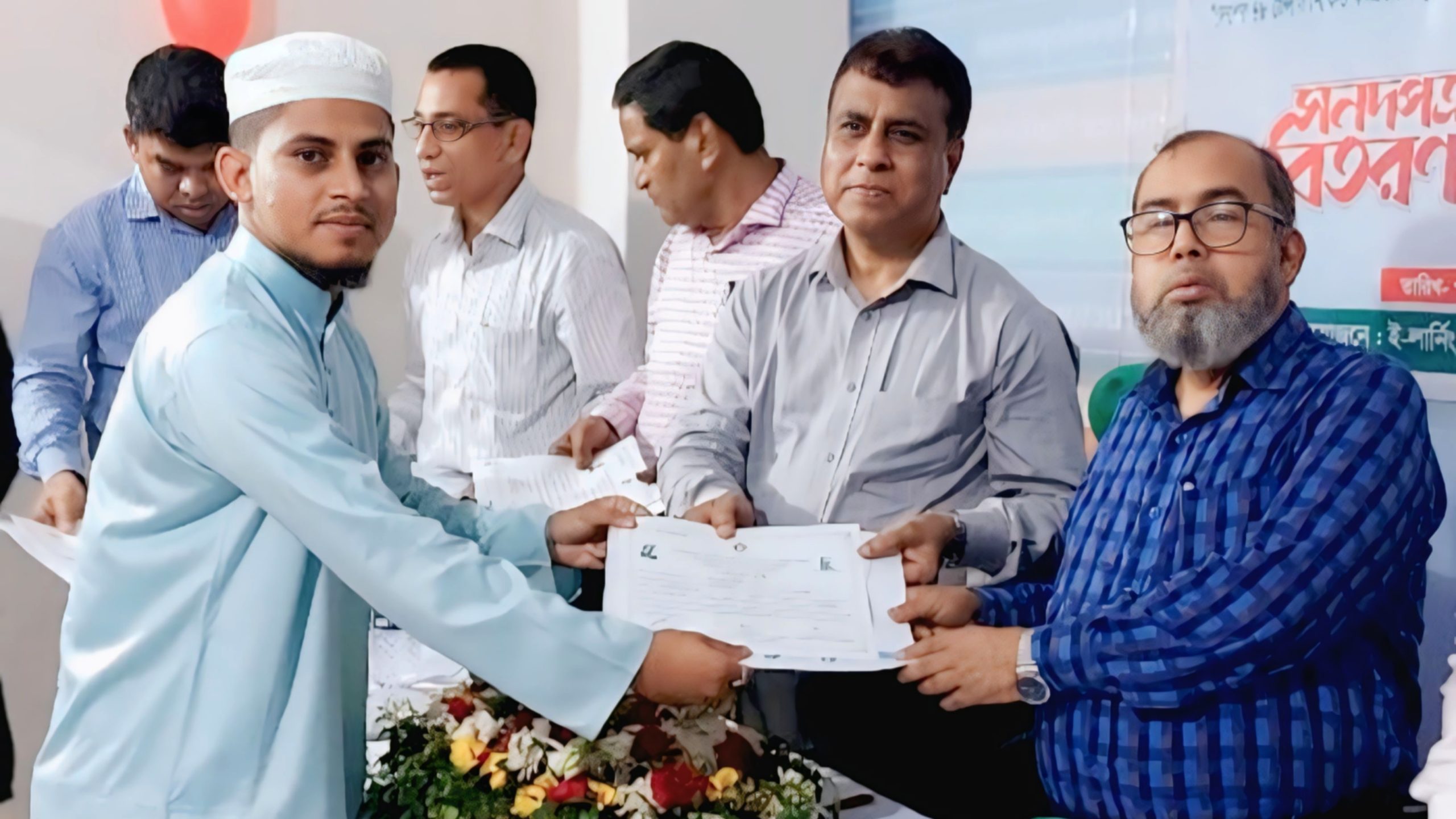 ফ্রিল্যান্সিং প্রশিক্ষণে ঘোড়াশালের রাহুলের প্রথম স্থান অর্জন