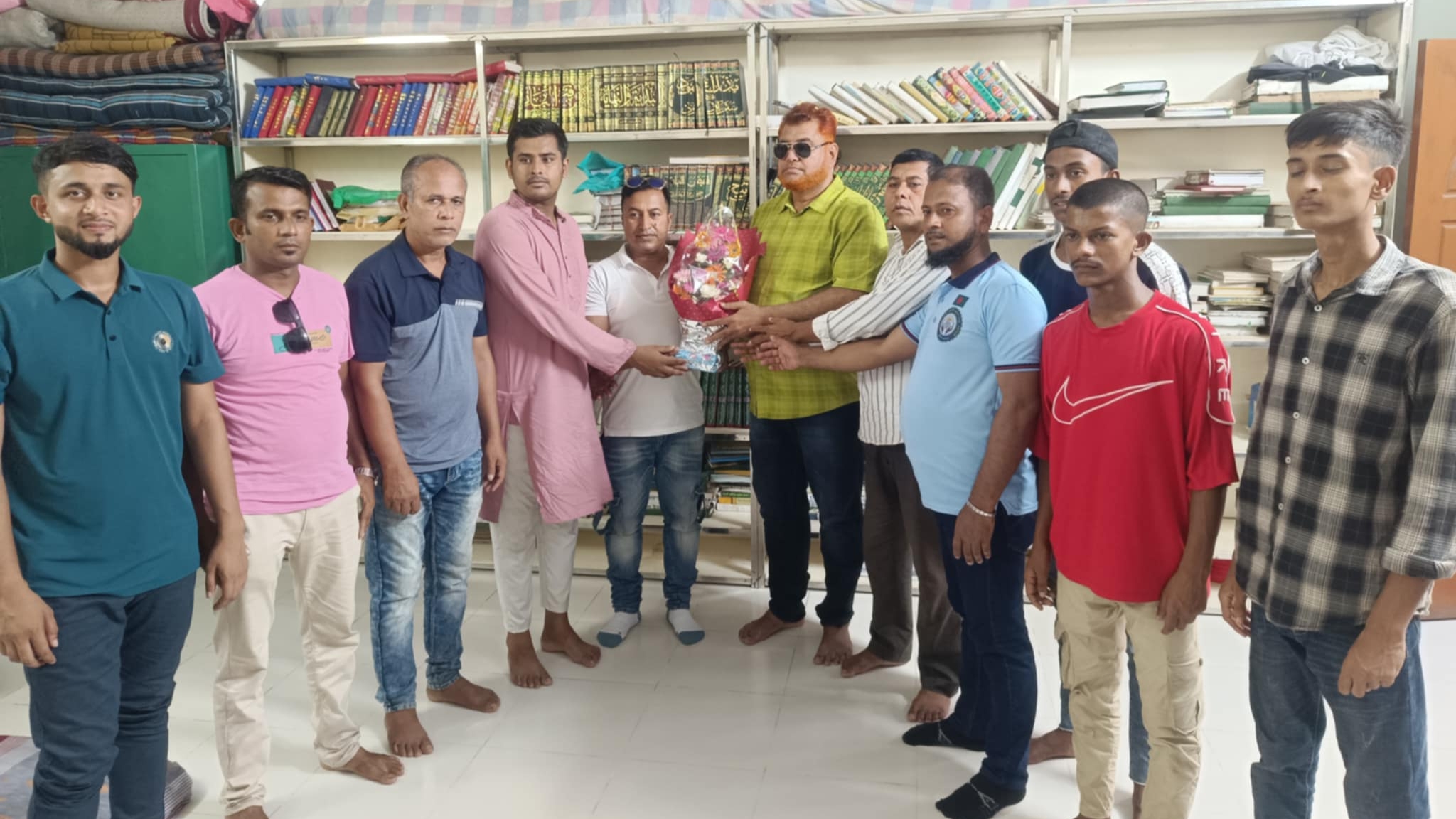 বেলাব উপজেলা বিএনপি আহবায়কের সঙ্গে আমান উল্লাহ আমানের শুভেচ্ছা বিনিময়
