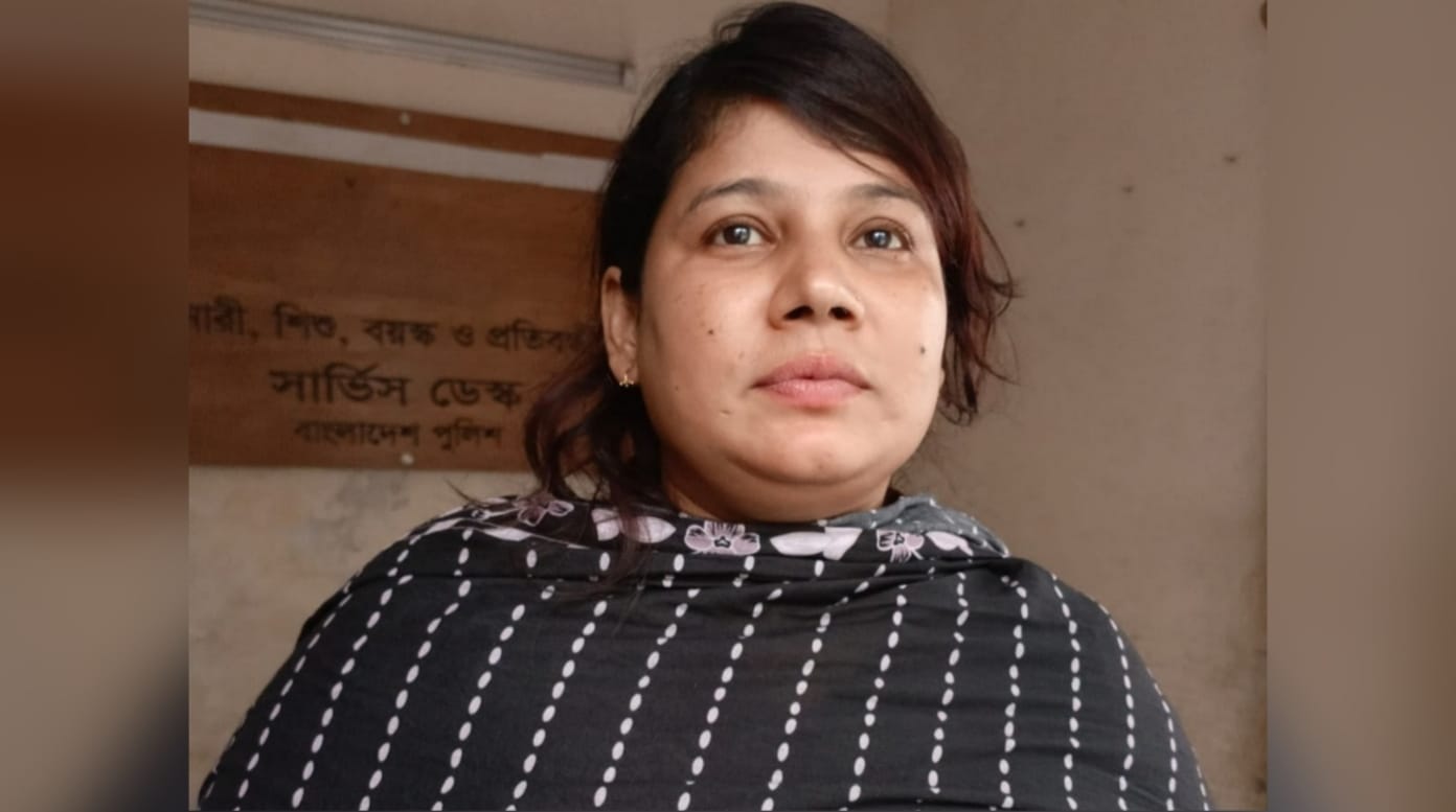 নরসিংদীতে নিষিদ্ধ যুব মহিলা লীগের নেত্রী মাহিয়া মনি গ্রেপ্তার
