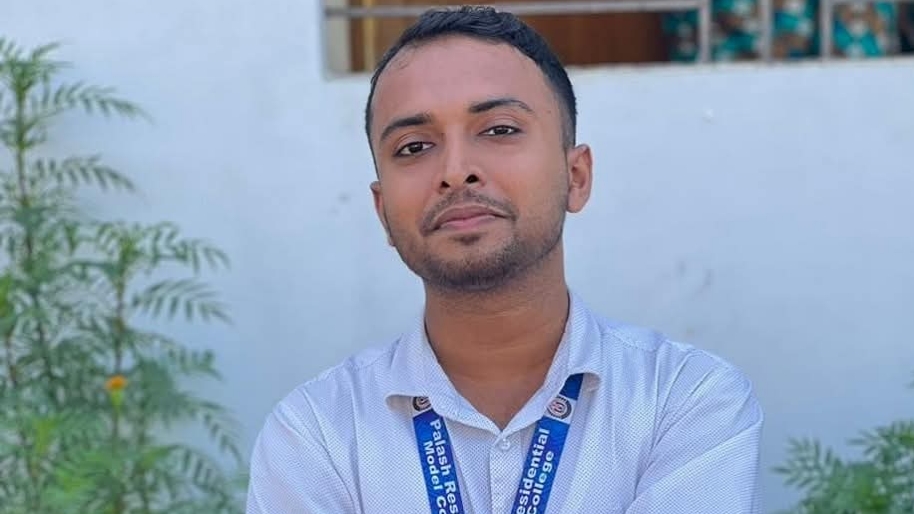 মারা গেলেন নরসিংদী মডেল কলেজের শিক্ষক মোসাদ্দেক হাসান